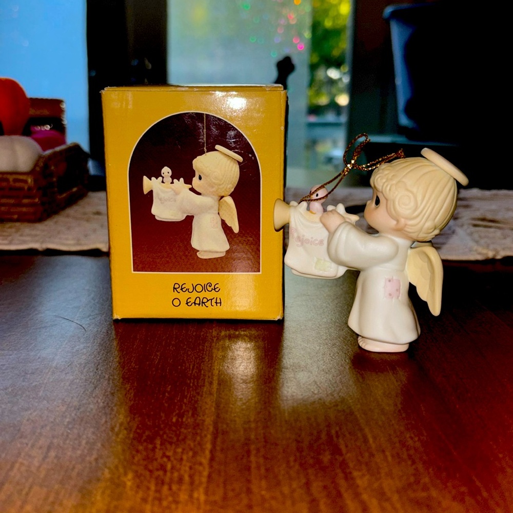 Precious Moments Rejoice O Earth Miniature Ornament